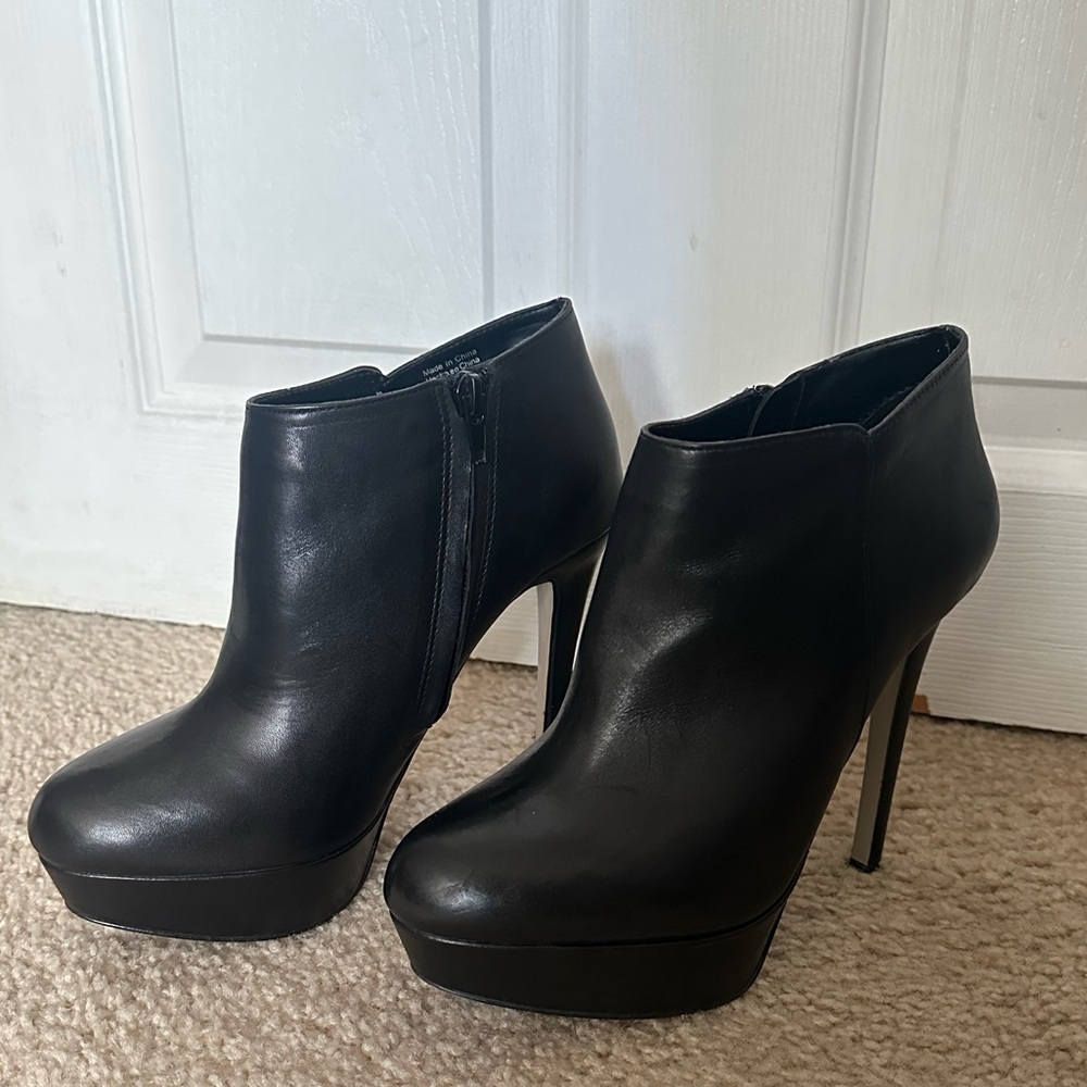 Aldo leather booties
